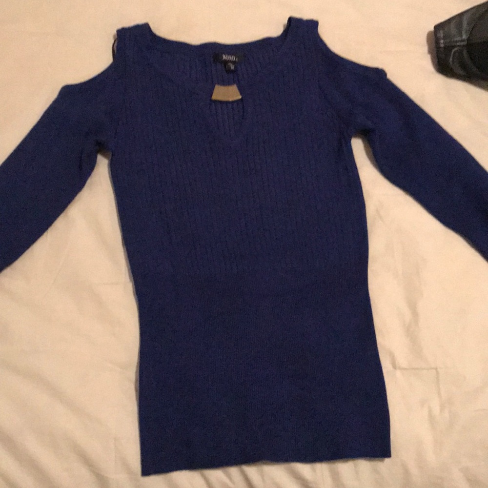 Xoxo blue top